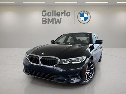 2019 BMW 330 i