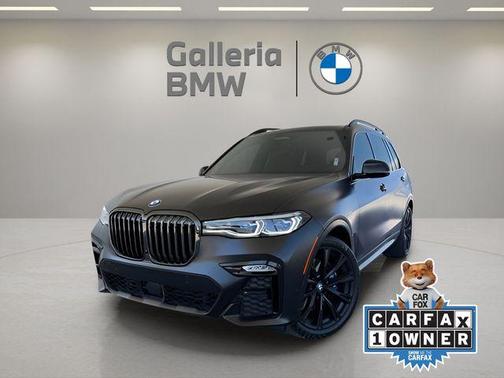 2022 BMW X7 M50i