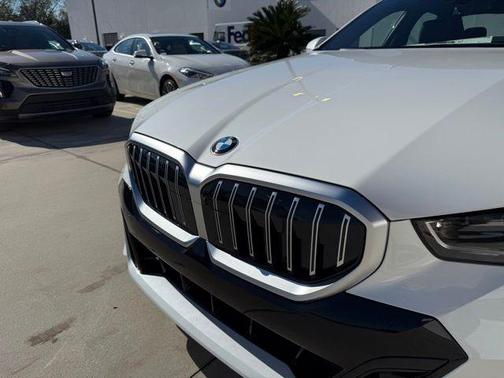 2025 BMW 530 i