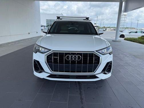 2021 Audi Q3 45 S line Premium