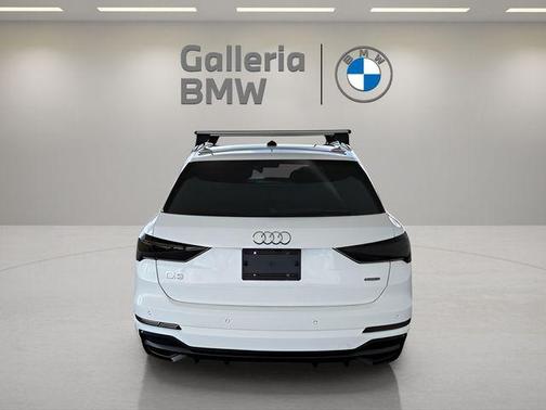 2021 Audi Q3 45 S line Premium