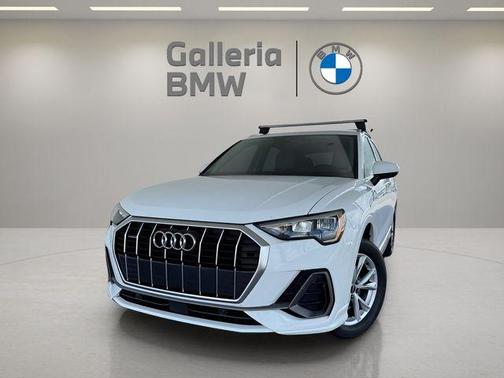2021 Audi Q3 45 S line Premium