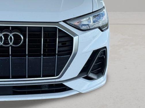 2021 Audi Q3 45 S line Premium