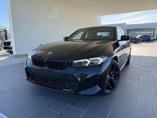 2025 BMW 330 i xDrive