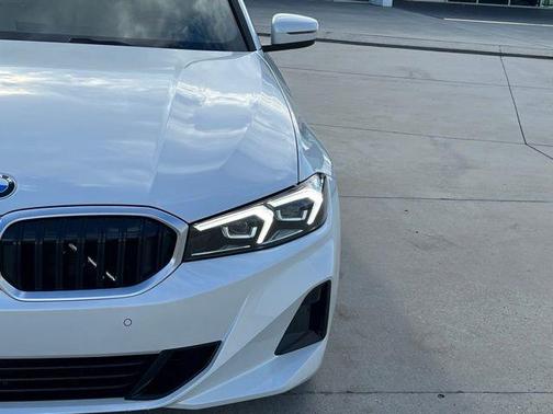 2025 BMW 330 i