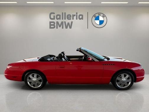 2002 Ford Thunderbird Premium