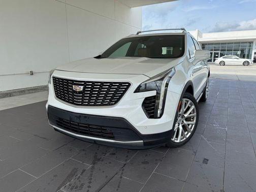 2019 Cadillac XT4 Premium Luxury