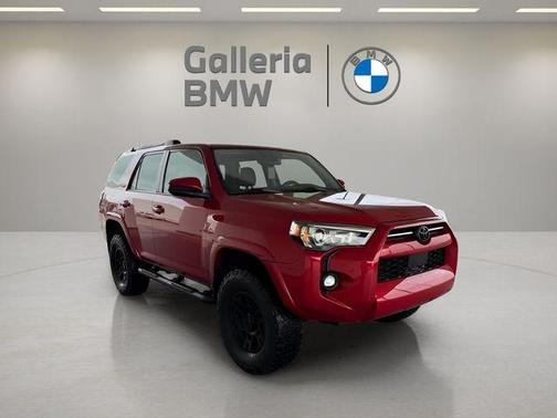 2022 Toyota 4Runner SR5