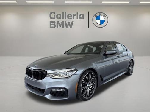 Bluestone Metallic 2018 BMW 540 i