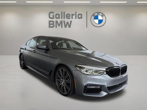 Bluestone Metallic 2018 BMW 540 i