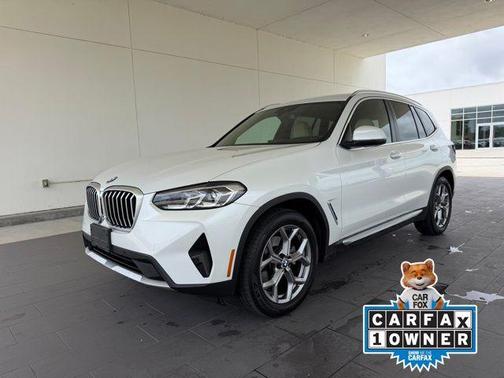 Mineral White Metallic 2024 BMW X3 xDrive30i