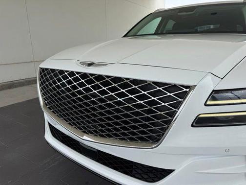 White 2024 Genesis GV80 3.5T