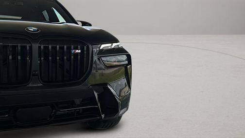 2026 BMW X7 M60i