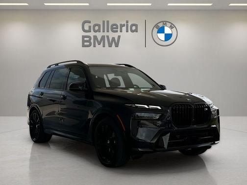 Black Sapphire Metallic 2026 BMW X7 M60i