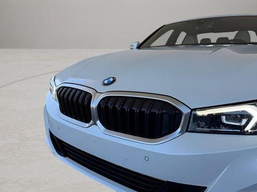 2024 BMW 330 i
