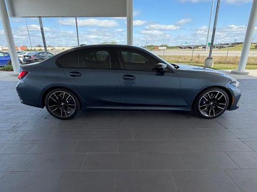 2025 BMW M340 i