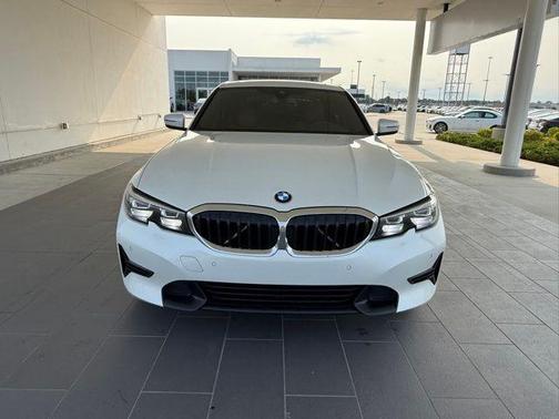 2020 BMW 330 i