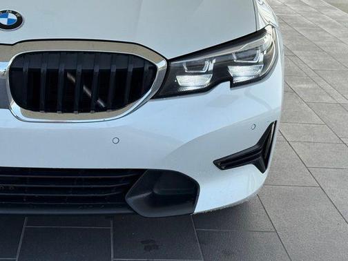 2020 BMW 330 i
