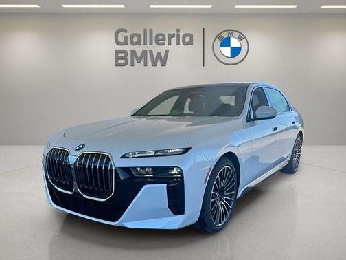 2026 BMW 760 760i xDrive