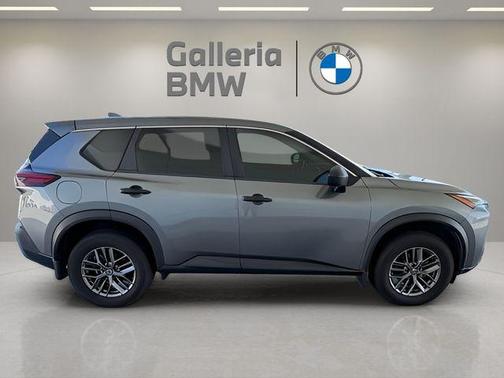 Gun Metallic 2021 Nissan Rogue S