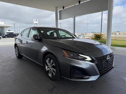 2023 Nissan Altima 2.5 S