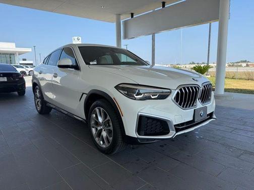 2022 BMW X6 xDrive40i