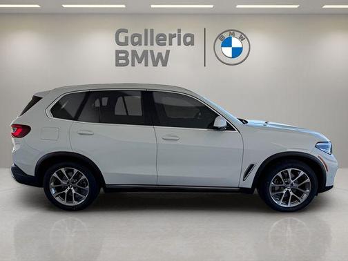 2023 BMW X5 sDrive40i
