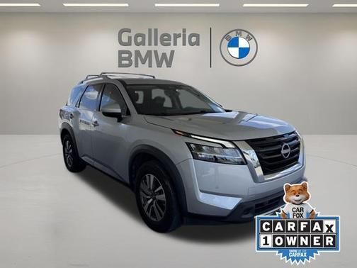 Gun Metallic 2023 Nissan Pathfinder SL