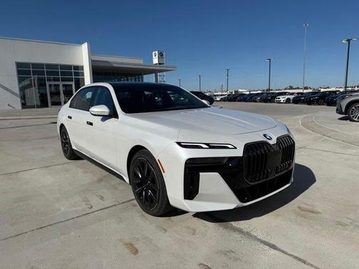 2024 BMW 740 i xDrive
