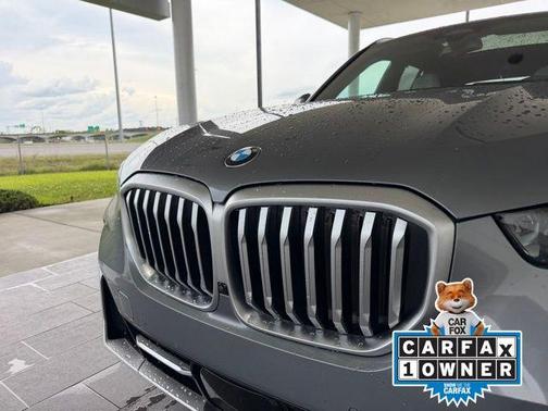 Skyscraper Gray Metallic 2024 BMW X5 xDrive40i