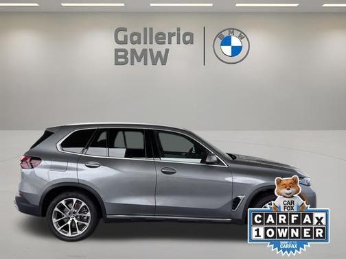 Skyscraper Gray Metallic 2024 BMW X5 xDrive40i