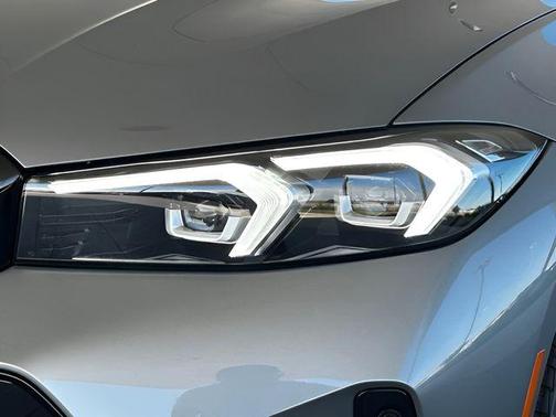 2026 BMW 330 i NA