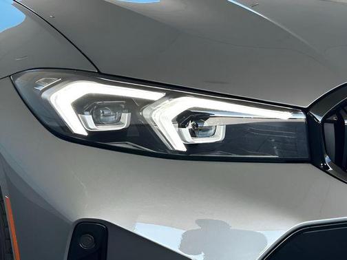 2026 BMW 330 i NA