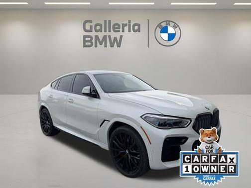 Mineral White Metallic 2022 BMW X6 M50i