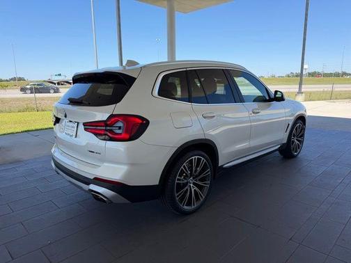 White Metallic 2023 BMW X3 sDrive30i