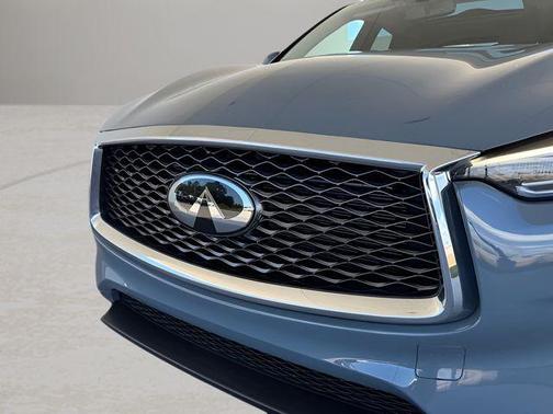 2022 INFINITI QX50 Luxe