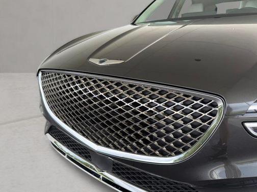 2023 Genesis GV70 2.5T