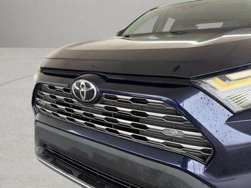 2022 Toyota RAV4 Limited