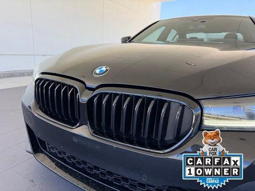 Black Sapphire Metallic 2022 BMW 540 i
