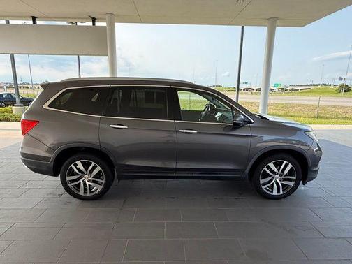 2017 Honda Pilot Elite
