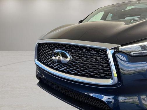 2024 INFINITI QX50 Luxe