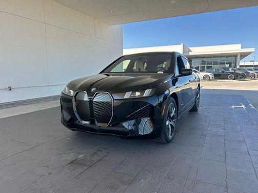 2026 BMW iX xDrive45