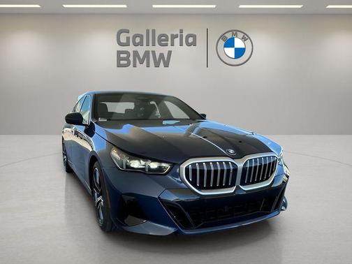 2025 BMW 530 i