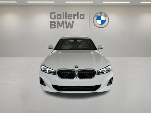 Alpine White 2025 BMW 330 i