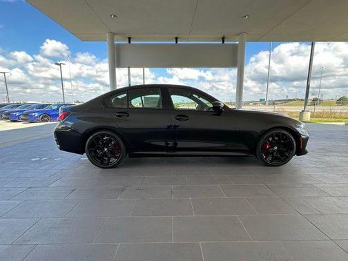 2026 BMW 330 i NA