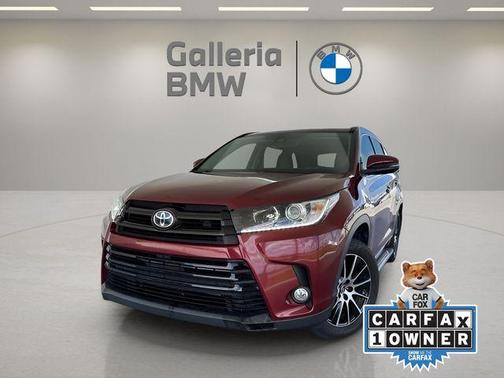 2017 Toyota Highlander SE