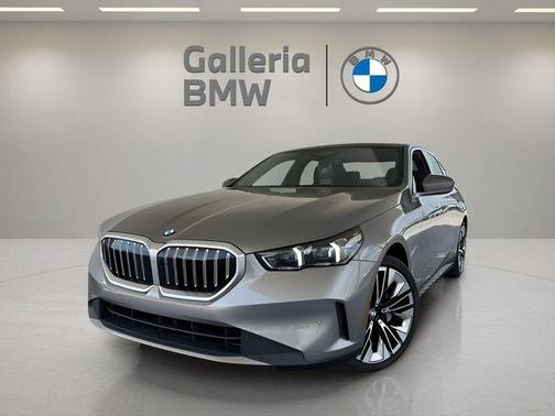 2025 BMW 530 i