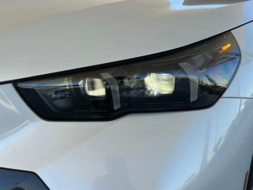 2025 BMW 530 i