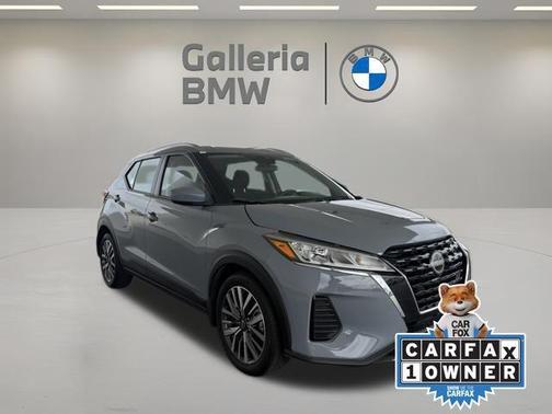Boulder Gray Metallic 2024 Nissan Kicks SV