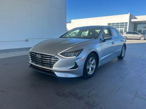 2023 Hyundai SONATA SE